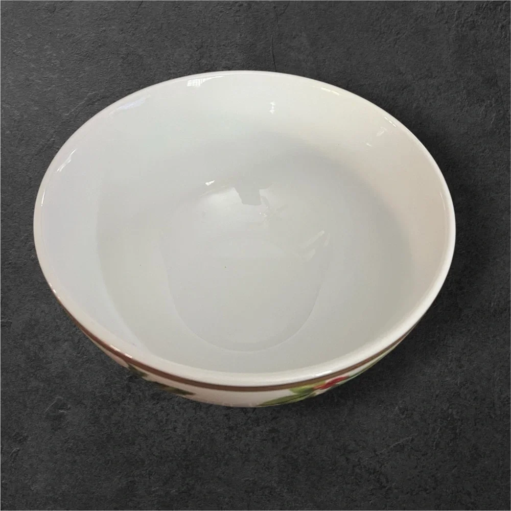 St. Nicholas Square Holiday Laurel Serving Bowl. 18K dual gold band. 9.5”.